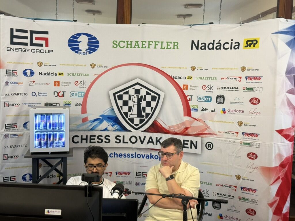Komentátorské štúdio živého prenosu Chess Slovak Open